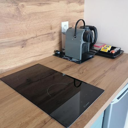 Appartement Cosy Le Lys Vert A 40Mn De Paris Dammarie-lè-Lys Екстериор снимка