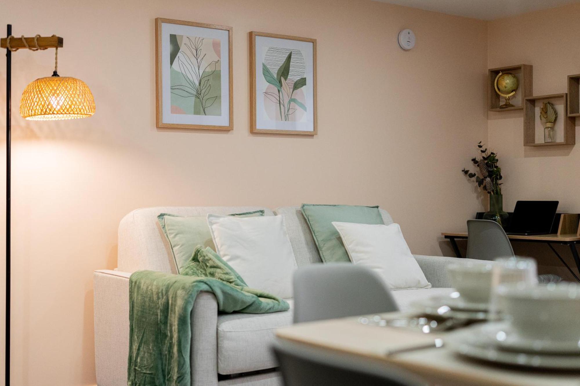 Appartement Cosy Le Lys Vert A 40Mn De Paris Dammarie-lè-Lys Екстериор снимка