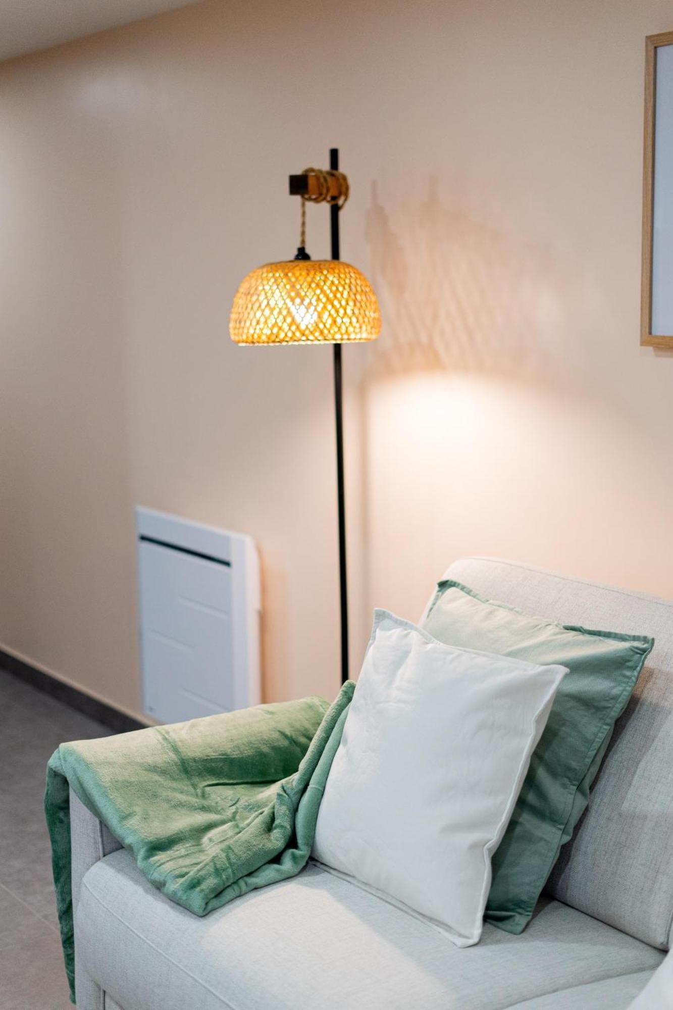 Appartement Cosy Le Lys Vert A 40Mn De Paris Dammarie-lè-Lys Екстериор снимка