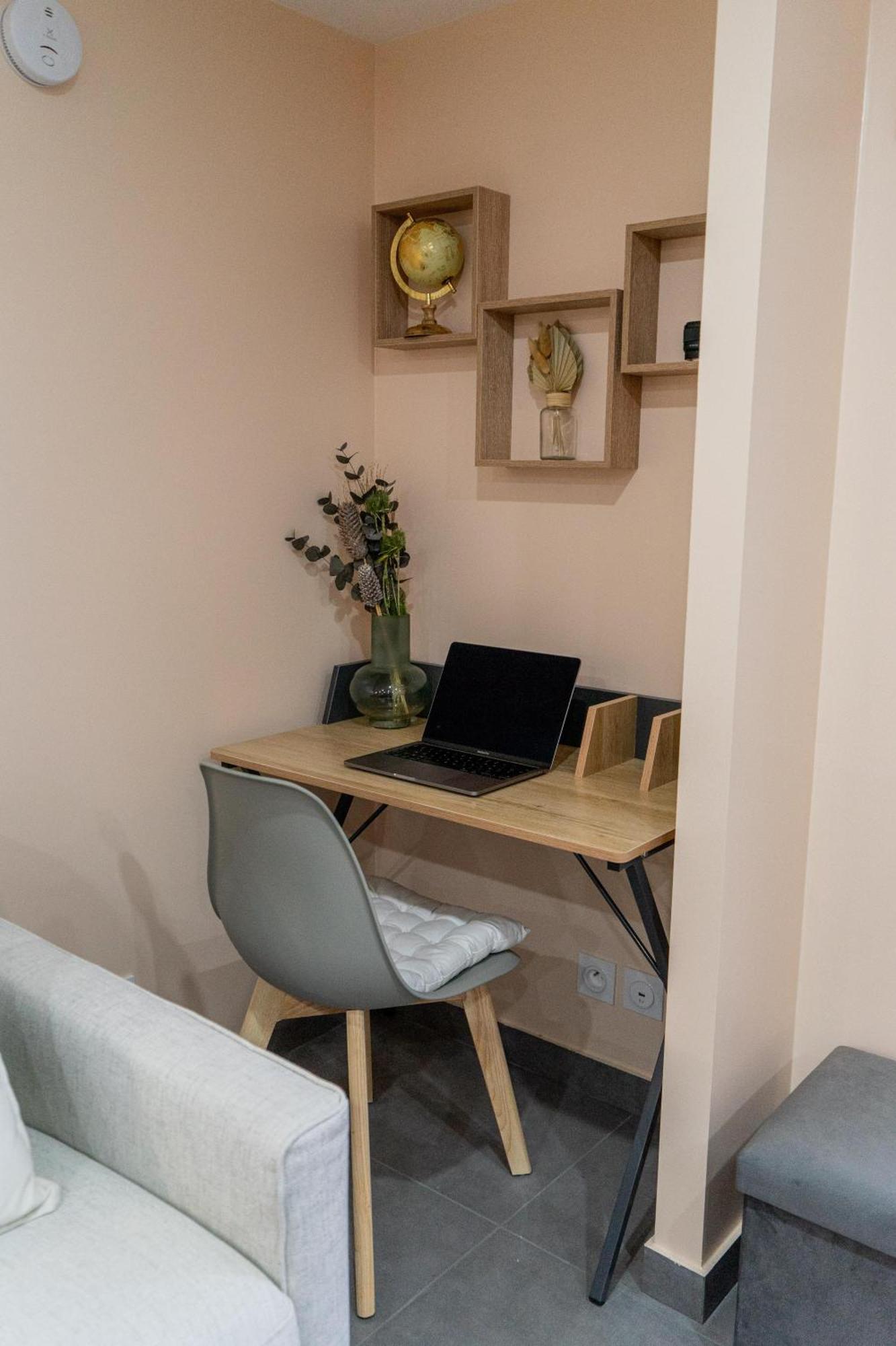 Appartement Cosy Le Lys Vert A 40Mn De Paris Dammarie-lè-Lys Екстериор снимка