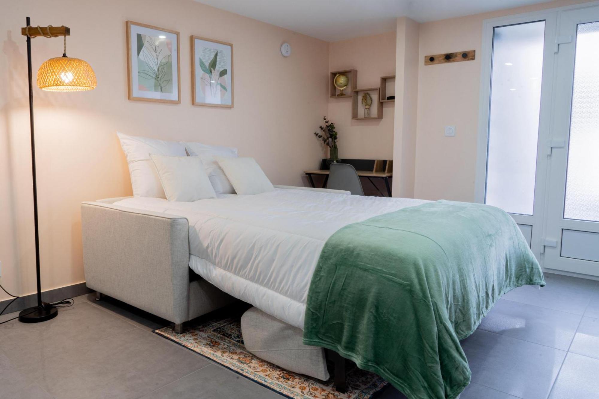 Appartement Cosy Le Lys Vert A 40Mn De Paris Dammarie-lè-Lys Екстериор снимка